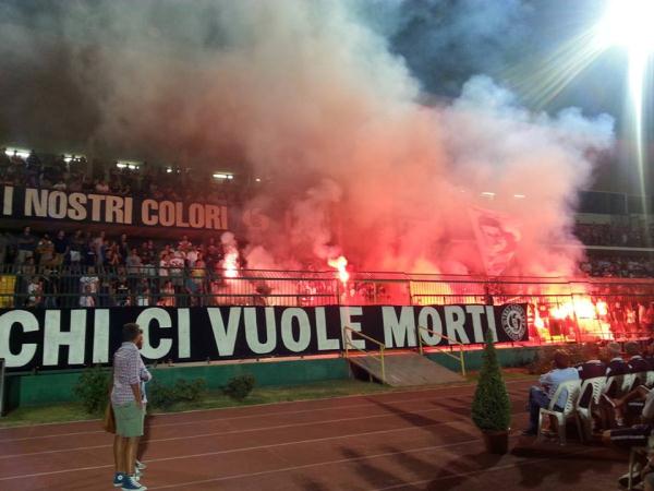 http://www.cavareporter.it/public/File/FotoBig/144_fotocavese1.jpg