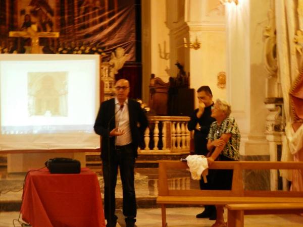 http://www.cavareporter.it/public/File/FotoBig/216_P8290170polittico.jpg
